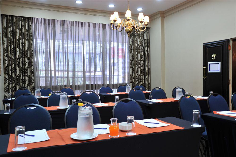 The Devonshire Hotel Johannesburg Ngoại thất bức ảnh