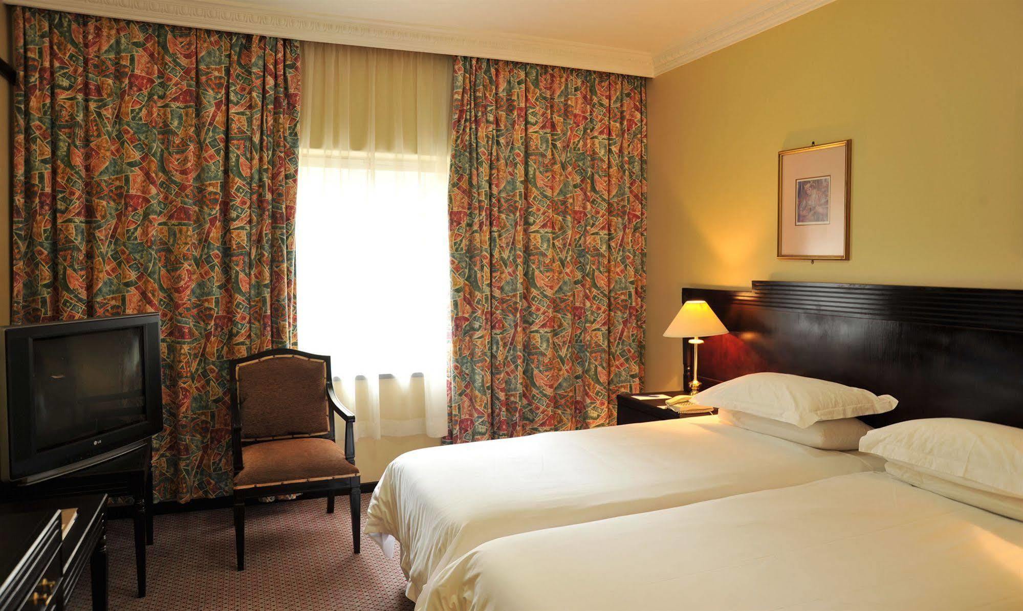 The Devonshire Hotel Johannesburg Phòng bức ảnh