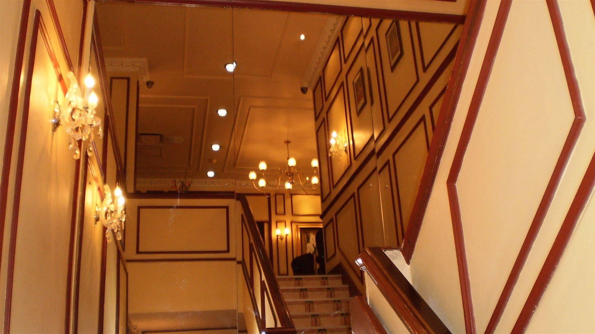 The Devonshire Hotel Johannesburg Ngoại thất bức ảnh